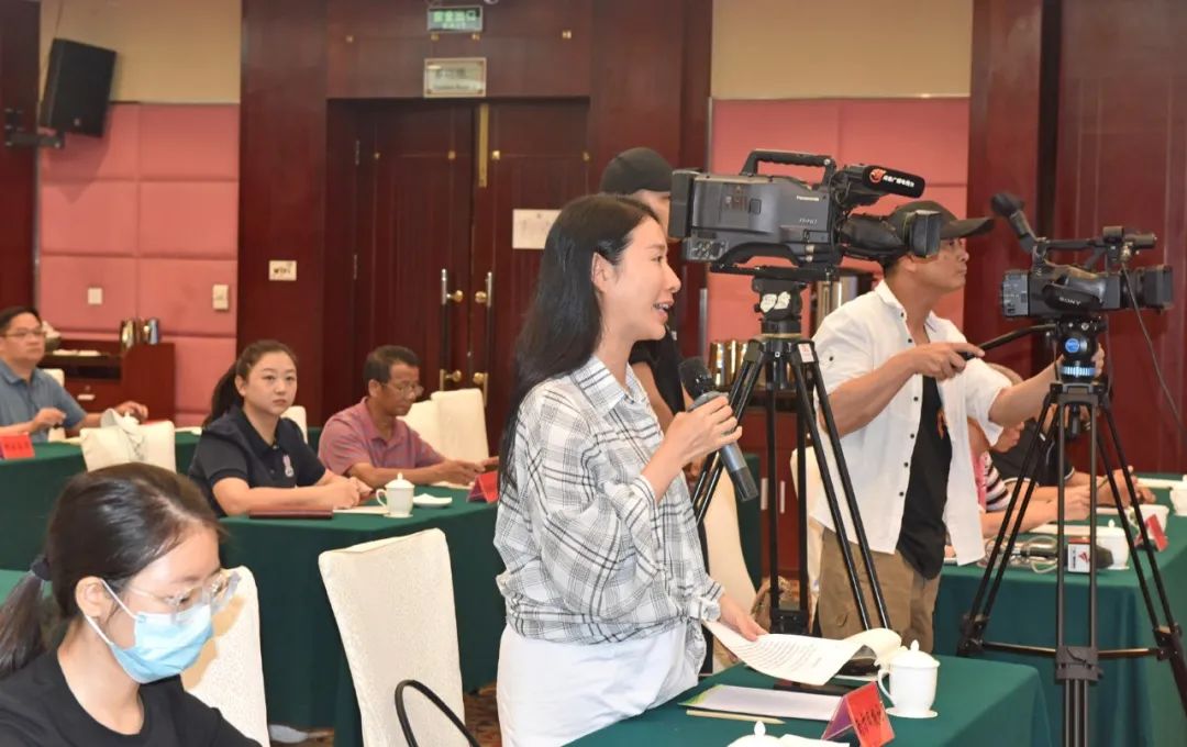 香港御风龙舟队阳春,广东龙舟外省比赛