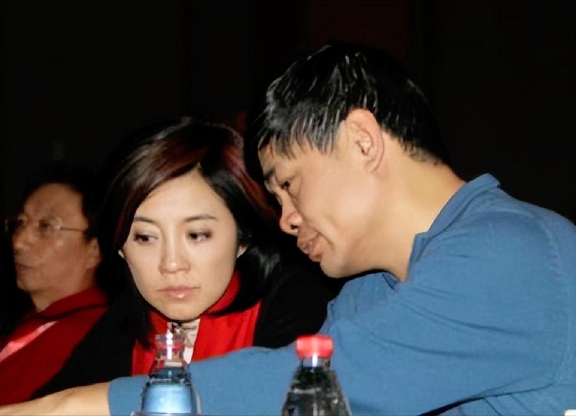 许戈辉为什么离开凤凰卫视,许戈辉哪年离开凤凰卫视