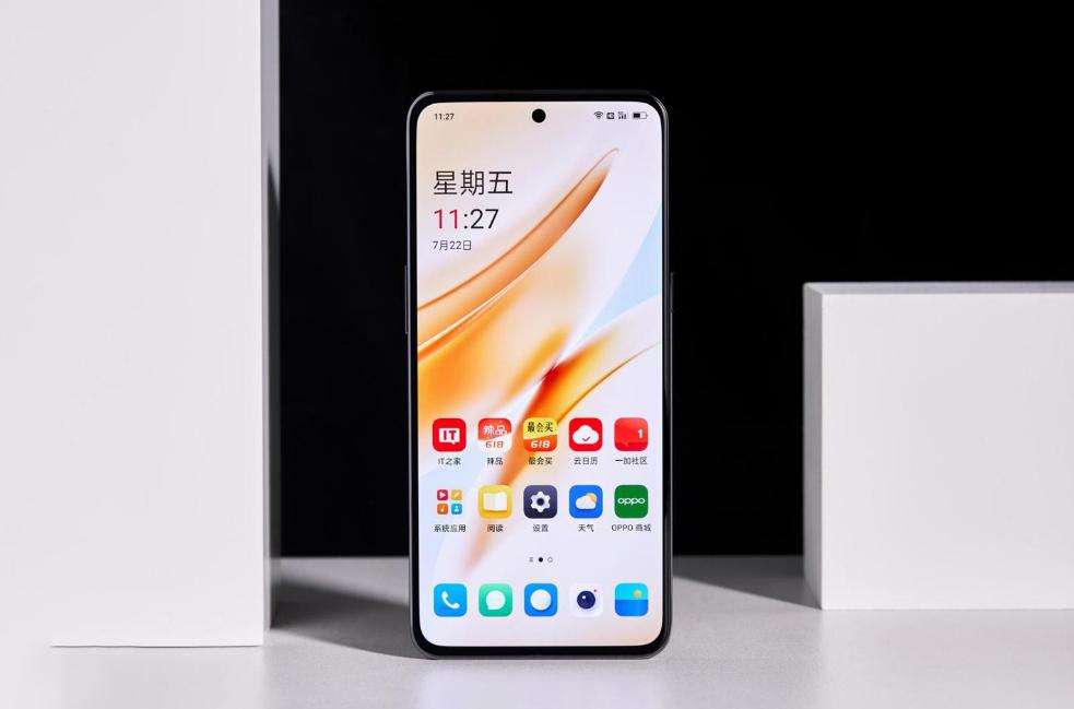 2022年1500元买旧旗舰还是新机,2019降价至千元的旗舰机