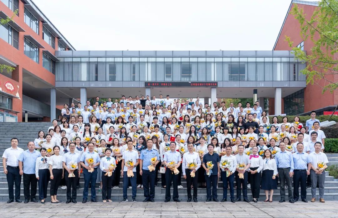 达州市嘉祥外国语学校地址,达州嘉祥外国语学校高考喜报