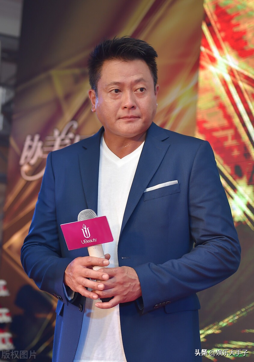 人多的地方就有纠纷,人多的地方勾心斗角下一句