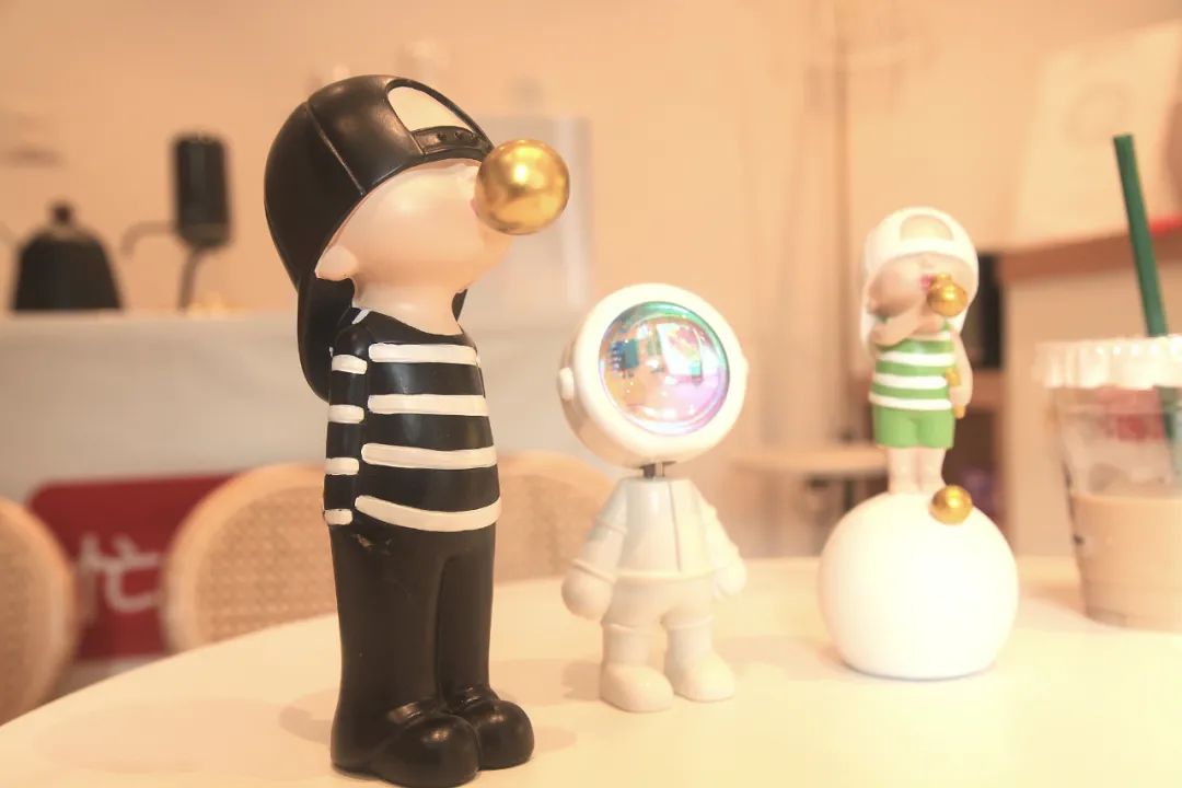 粤城人物：三次搬迁！广州越秀这家甜点店，老板娘1人撑住全部