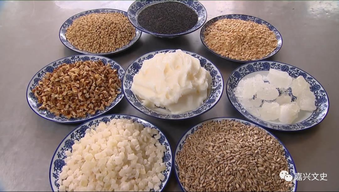 新塍新旺记月饼地址,新塍蓉蓉月饼排队