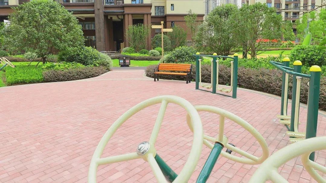 大手笔！8个足球场大的中庭就在家门口