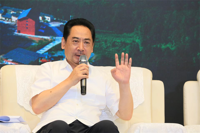 绿色中国十人谈聚焦民族地区践行“两山论”的彭水模式