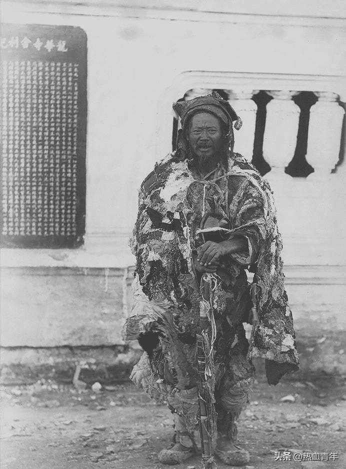 罕见照片，世界上胸最大的女人，女人舌头10.16厘米，你见过吗2