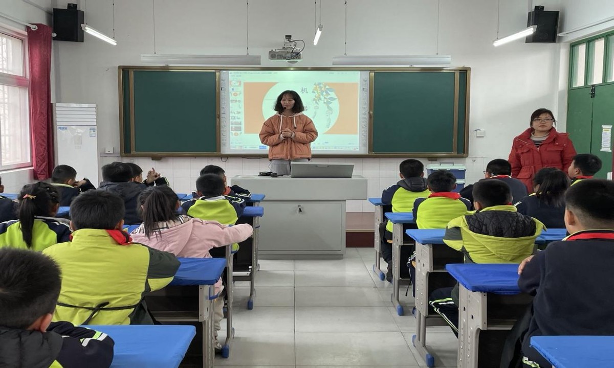 立足双减扎实开展课后服务,小学双减典型案例活动简报