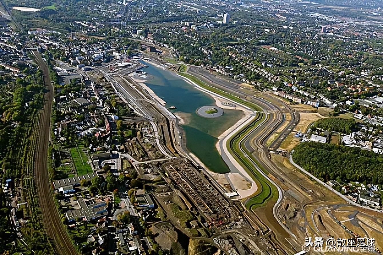 足球德比视频解析最新,德甲沙尔克04vs多特蒙德