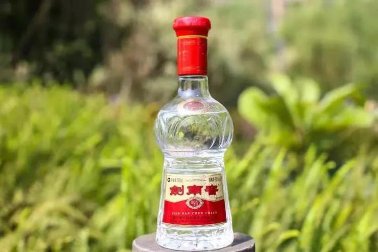 参加酒局，这5款白酒要带上，品质优良有面子