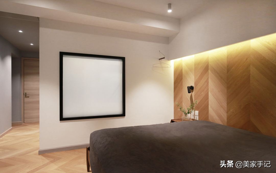 全屋都打柜子效果图,90平米极简装修打满柜子