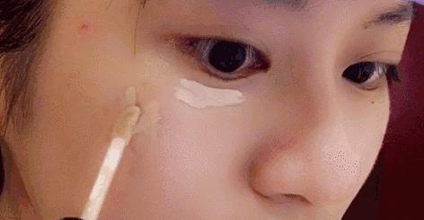 痘痘肌底妆怎么遮,新娘痘痘肌底妆服帖的方法