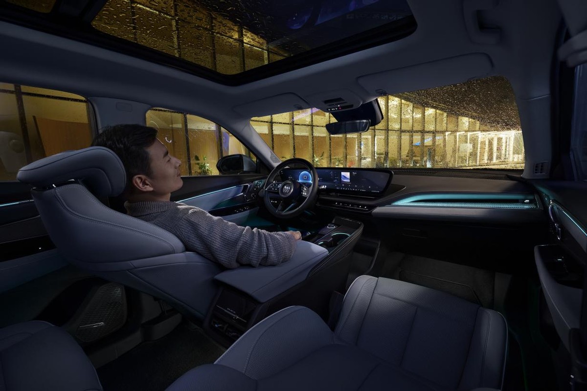 modely和别克e5臻享版怎么选,modely跟别克e5怎么选