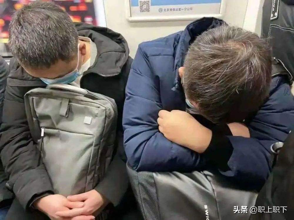 农村小伙做这个副业赚了3万块钱,农村小伙日赚千元的生意经历