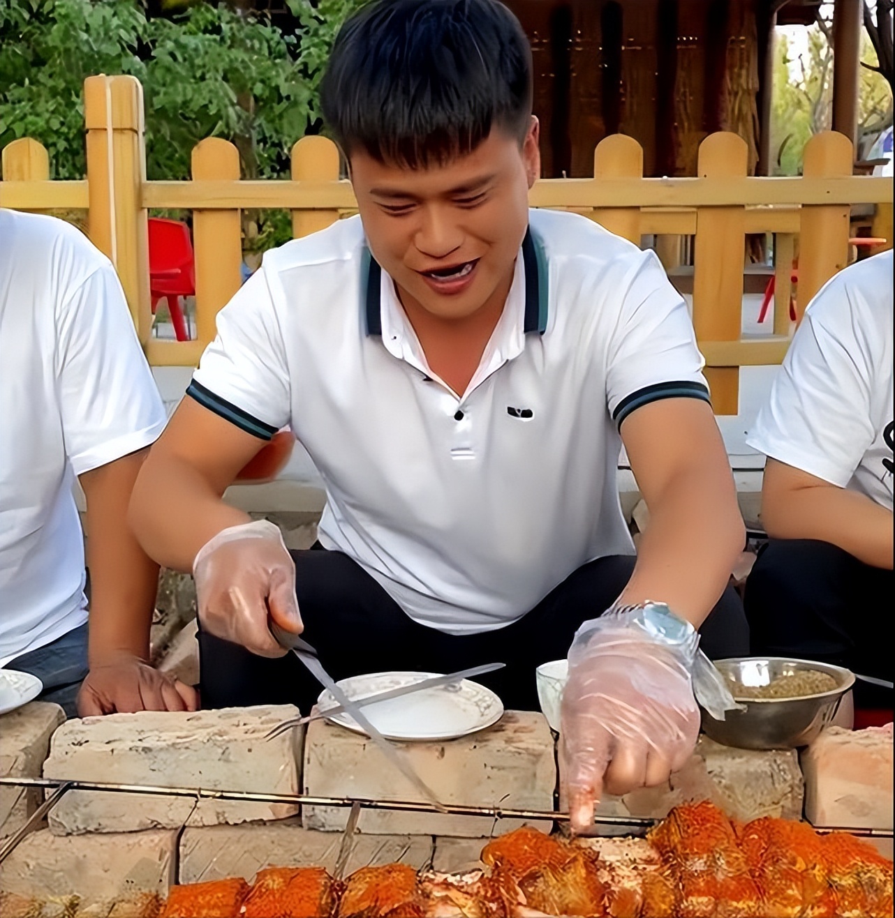 郑州李先生抖音美食,郑州李先生吃海鲜大咖