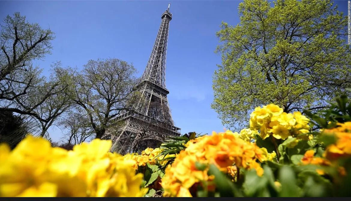 读CNN学英语：埃菲尔铁塔年久失修