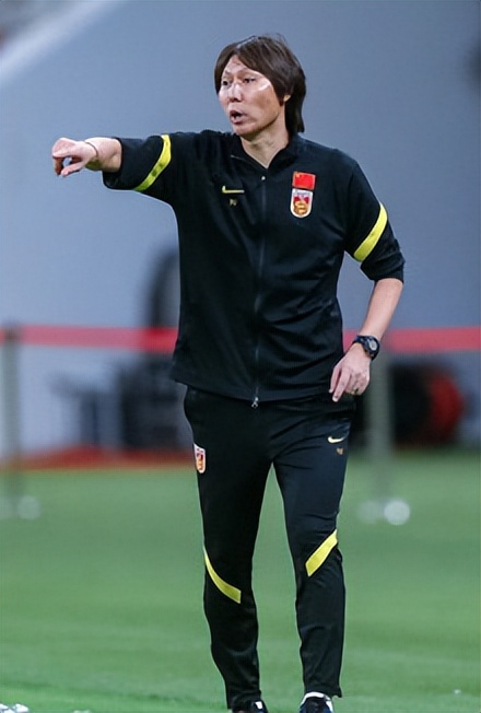 中国足球十大悲伤球员,盘点中国足球十大高光时刻