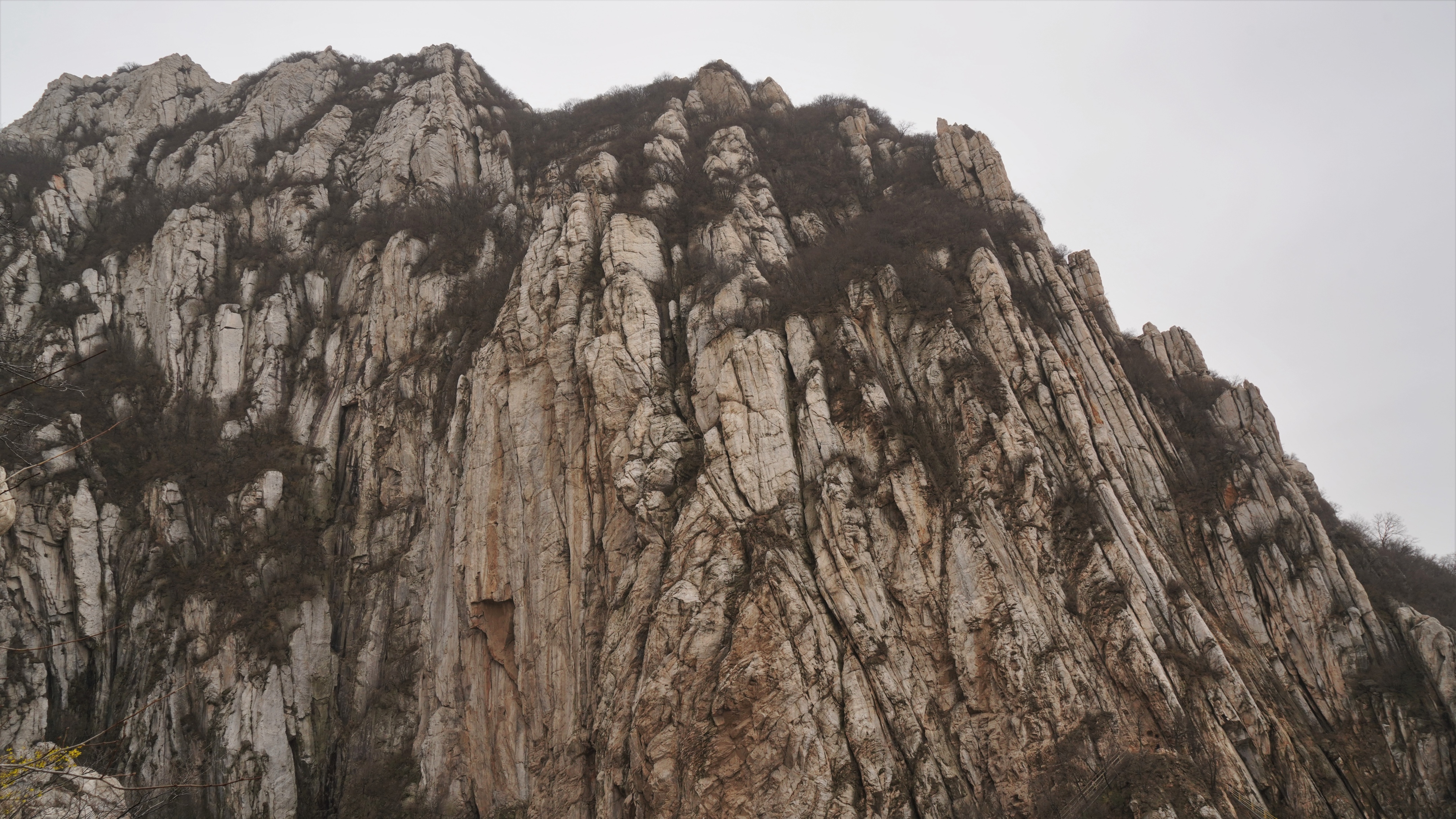嵩山少林寺几级景区,中岳嵩山和少林寺是一个景区吗