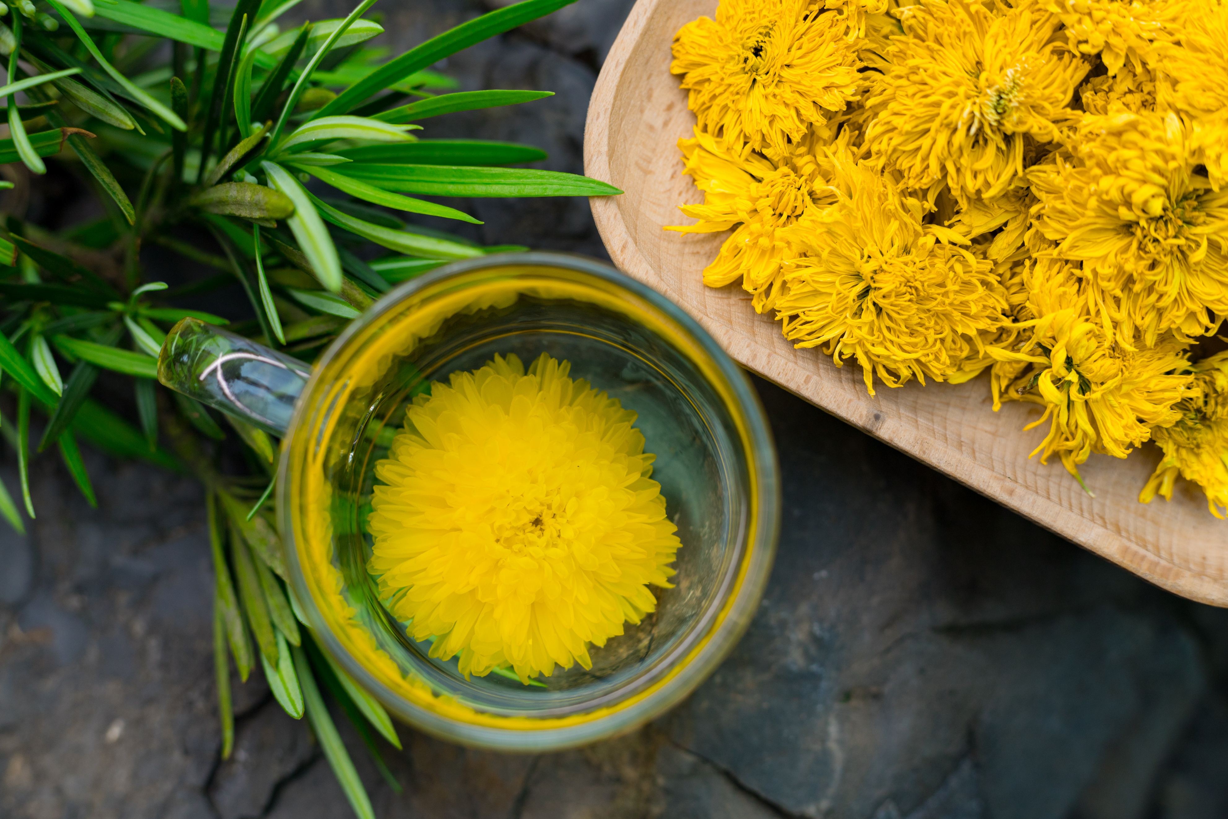 夏天上火茶推荐,上火下寒夏天适合喝什么茶