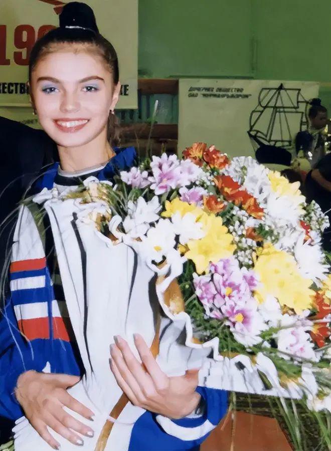 俄体操女星卡巴耶娃,普京和体操名将卡巴耶娃照片