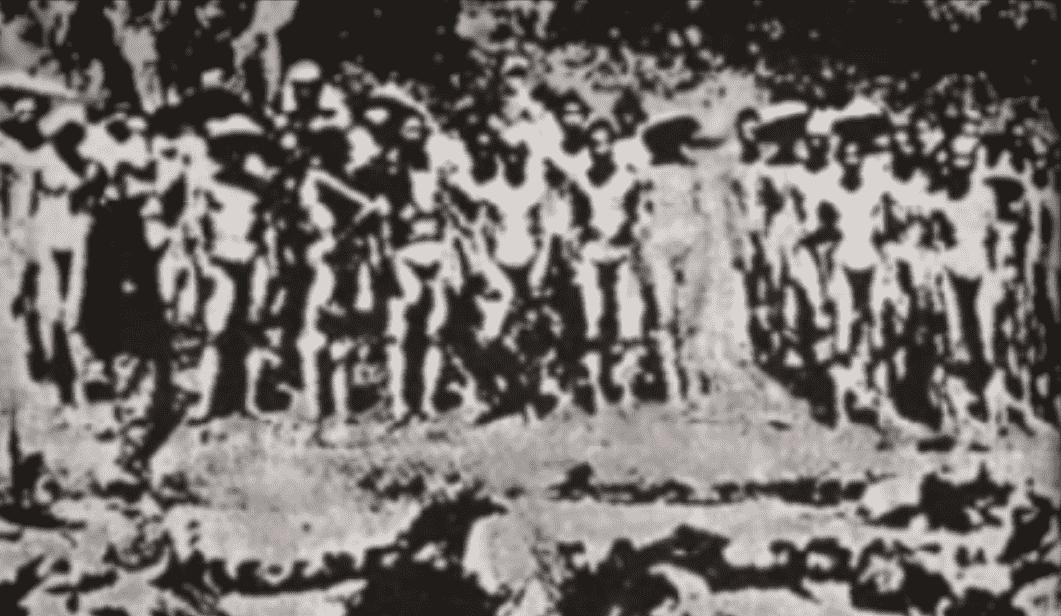 日军日记：*安妇慰**不服从管教，我很愤怒，用*刀刺**插入她的*体下**