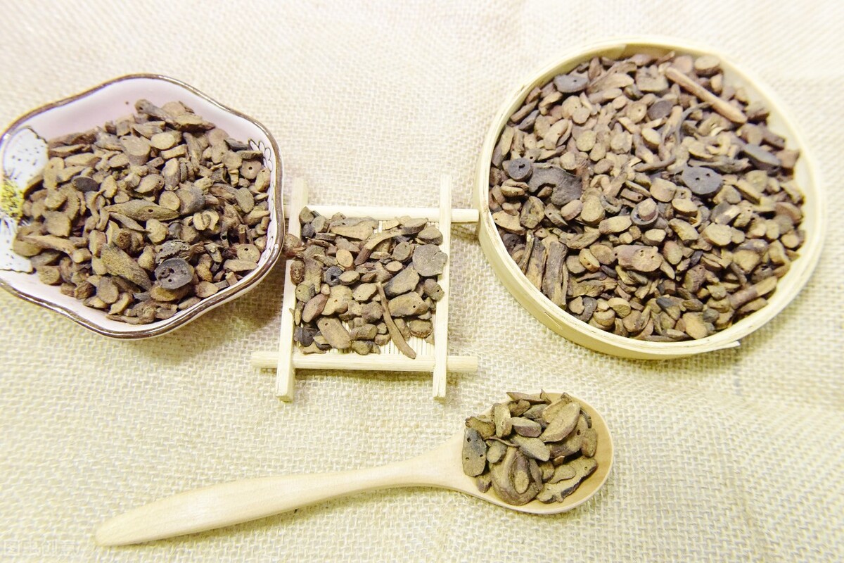 张仲景治疗肝引起耳鸣最好的方子,肝之气