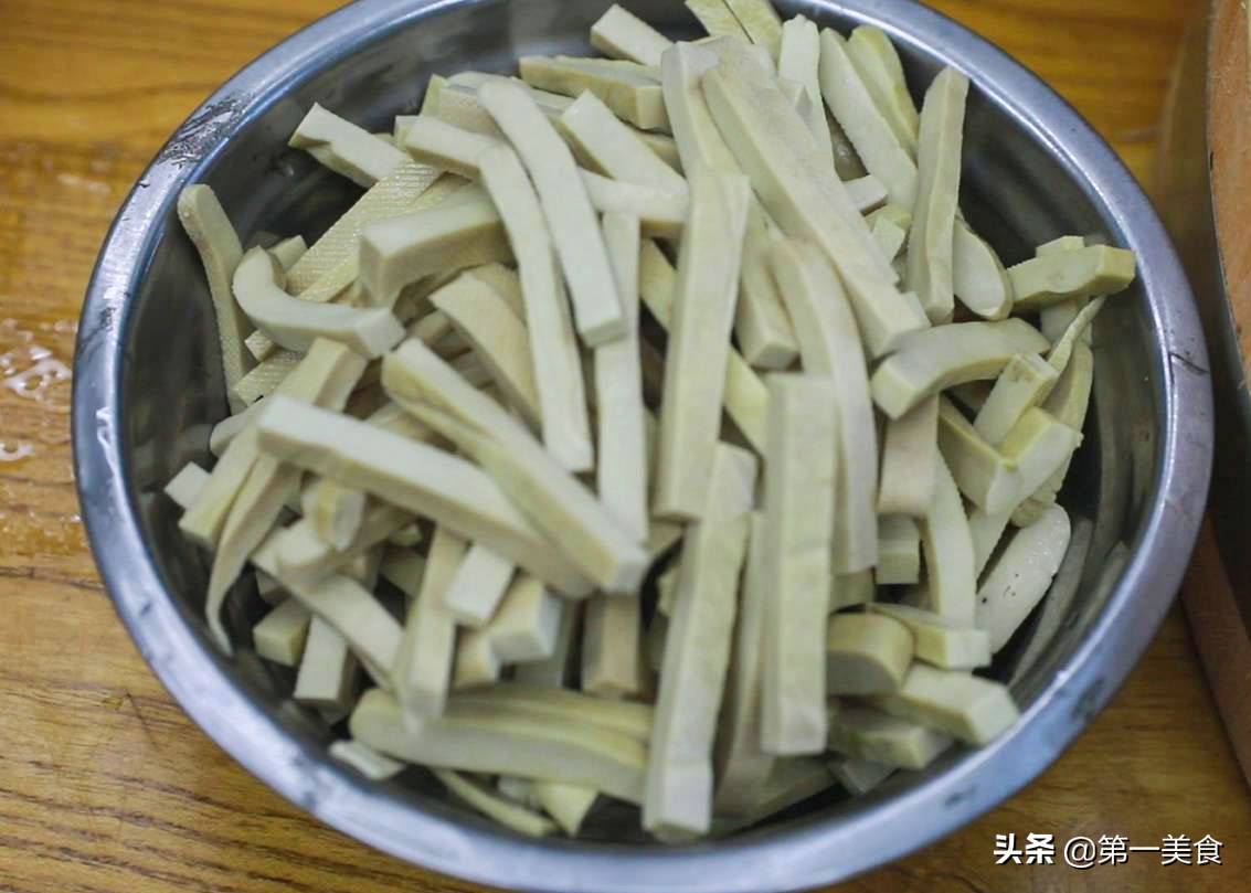 老年人别太节俭多补充这几种食物,中老年人注意这类食物要少吃