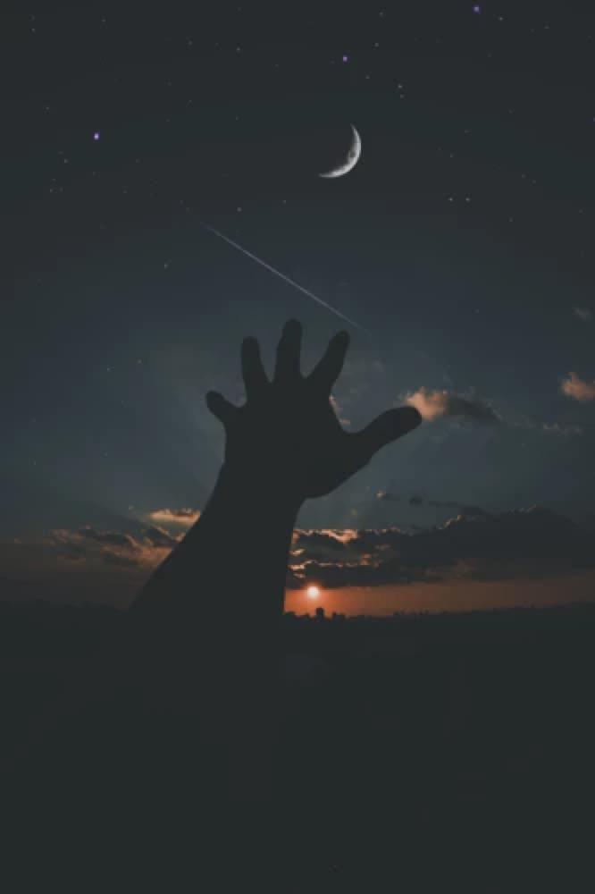 心理学观察一个人喜不喜欢你,心理学对一个人太好反而不被珍惜