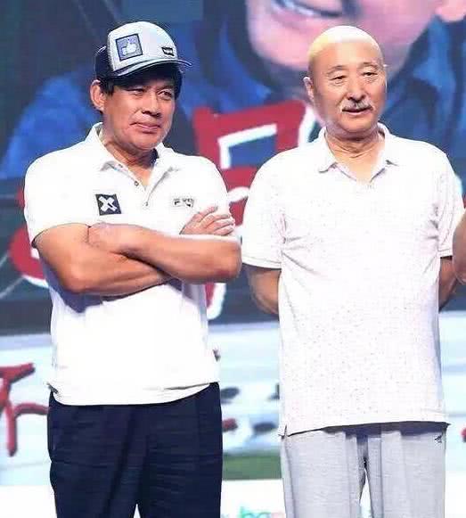 巩汉林说男足小品,巩汉林批中国男足的小品