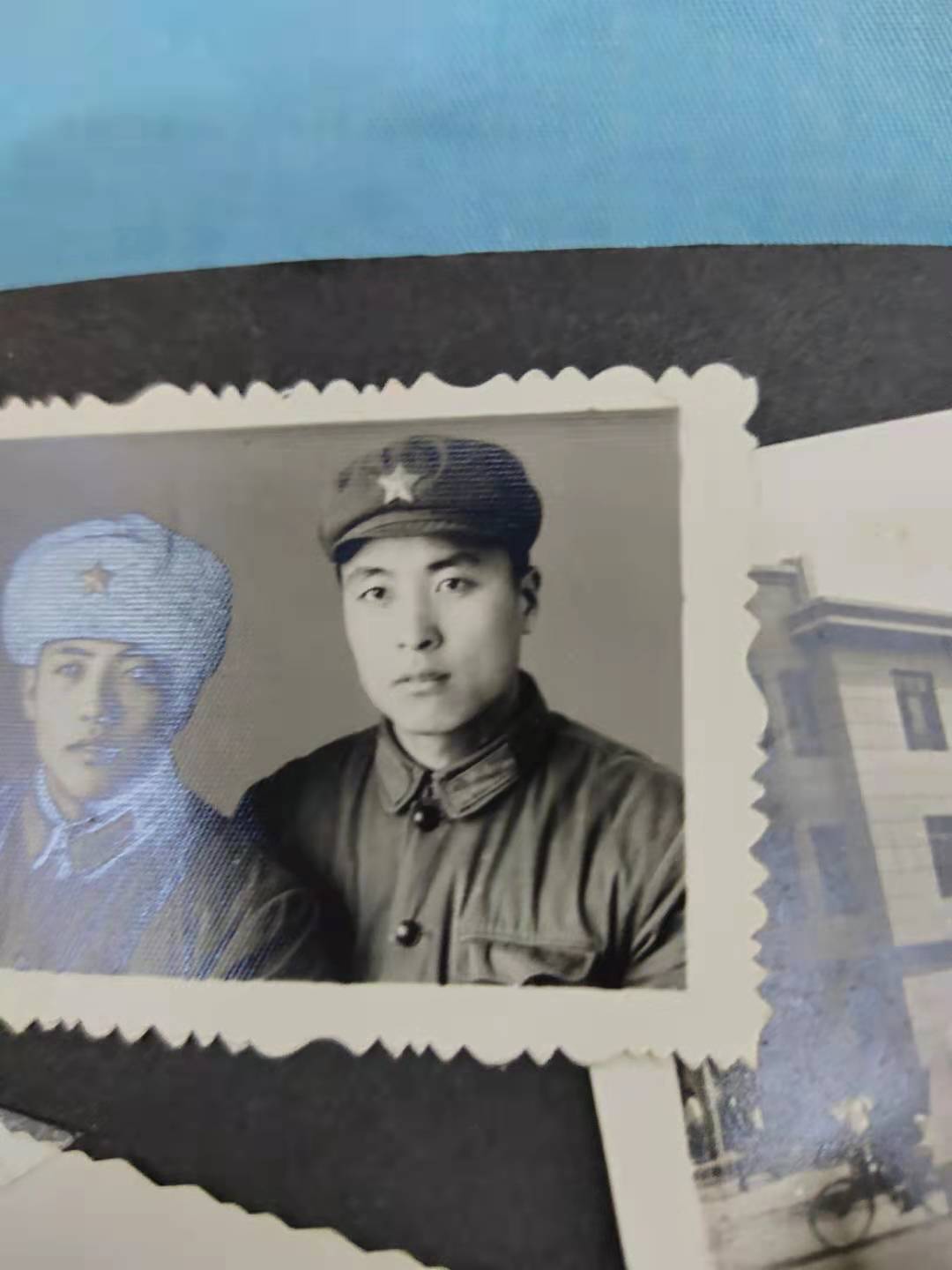 时隔48年大连战友终找到！75岁老兵：疫情快过去，战友好好聚聚