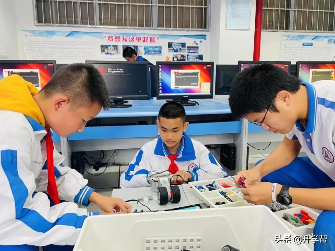 成都列五高中2022年招生计划,成都热门高中