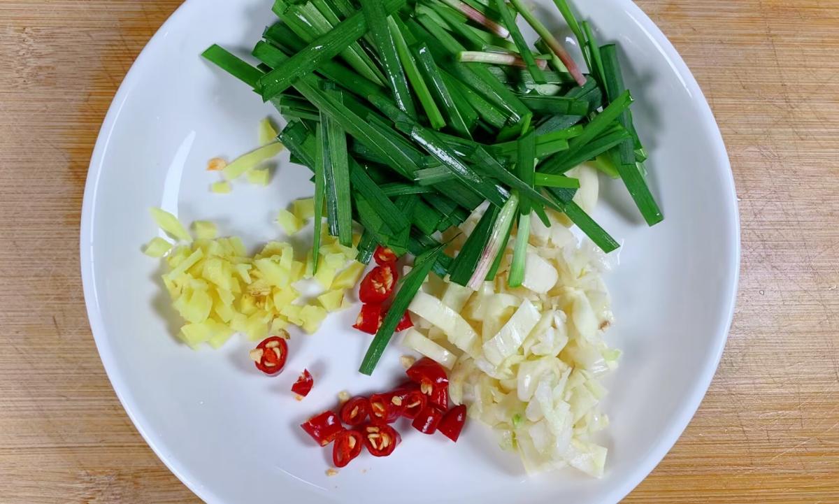 4月，碰到这肉别手软，一补钙、二利尿，比猪肉便宜，比牛肉鲜！