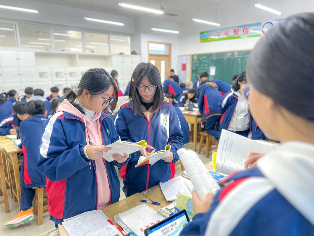 南湖行知丨【战“疫”线下篇】封校不封爱,温暖一直在