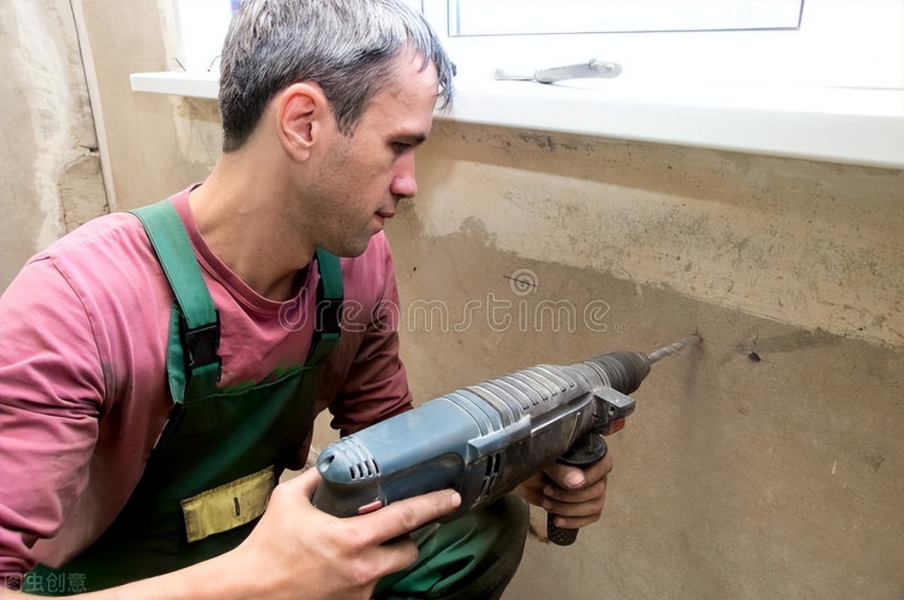 从打工变成老板的创业经历,从打工到30亿身家逆袭