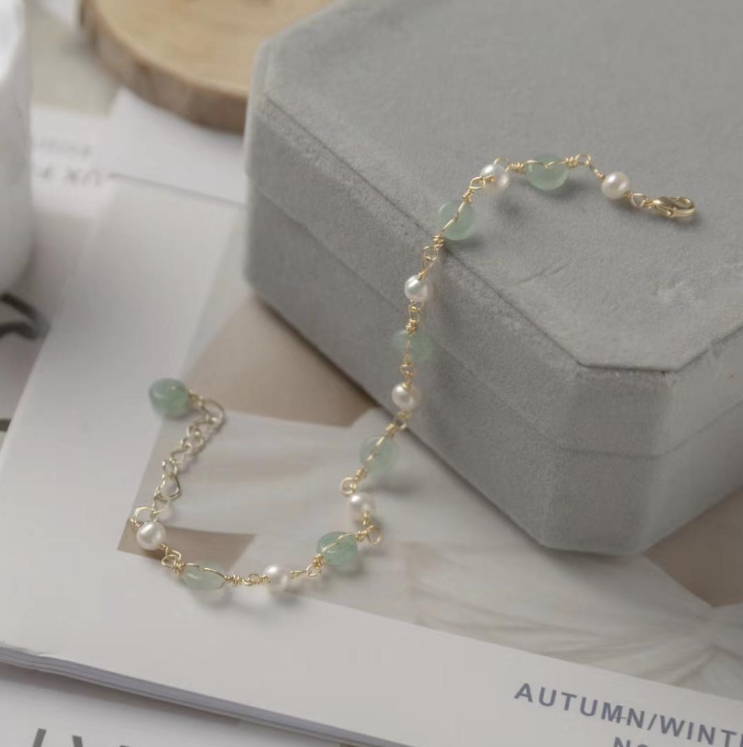 欧阳娜娜、杨超越争着蹭热度的新顶流，原来长这样