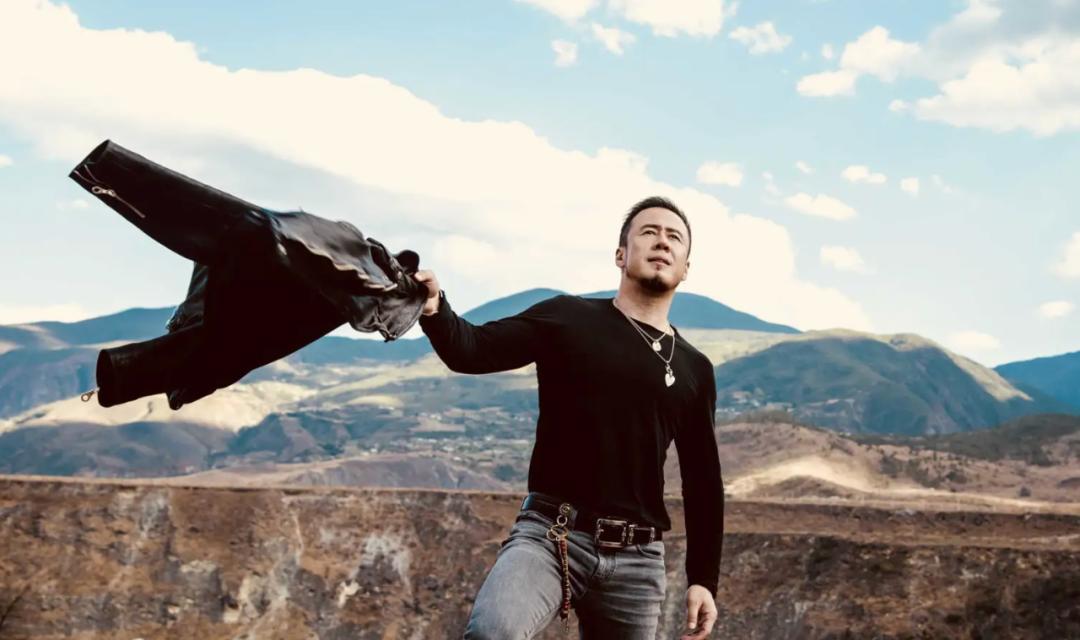 杨坤是怎么走到低谷的,杨坤从众人皆知道无人问津