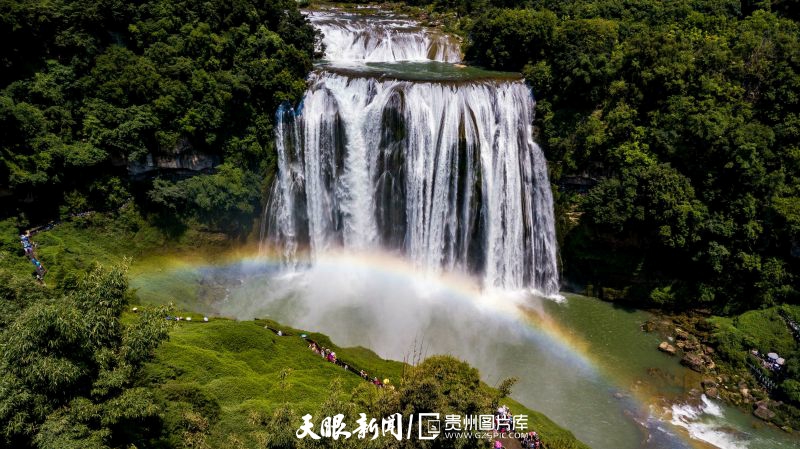 航拍最美的地方贵州黄果树瀑布,带你来贵州看黄果树瀑布