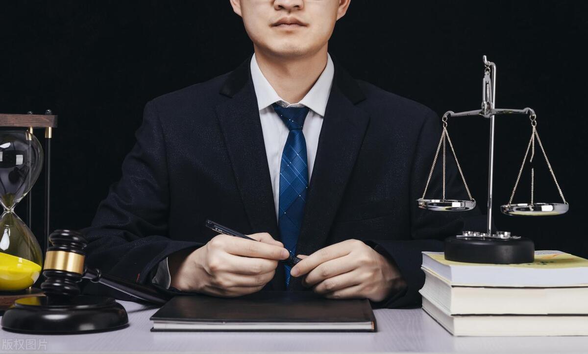 法律与经济学诉民生社会:托马斯·库利和亨利·亚当斯案例1