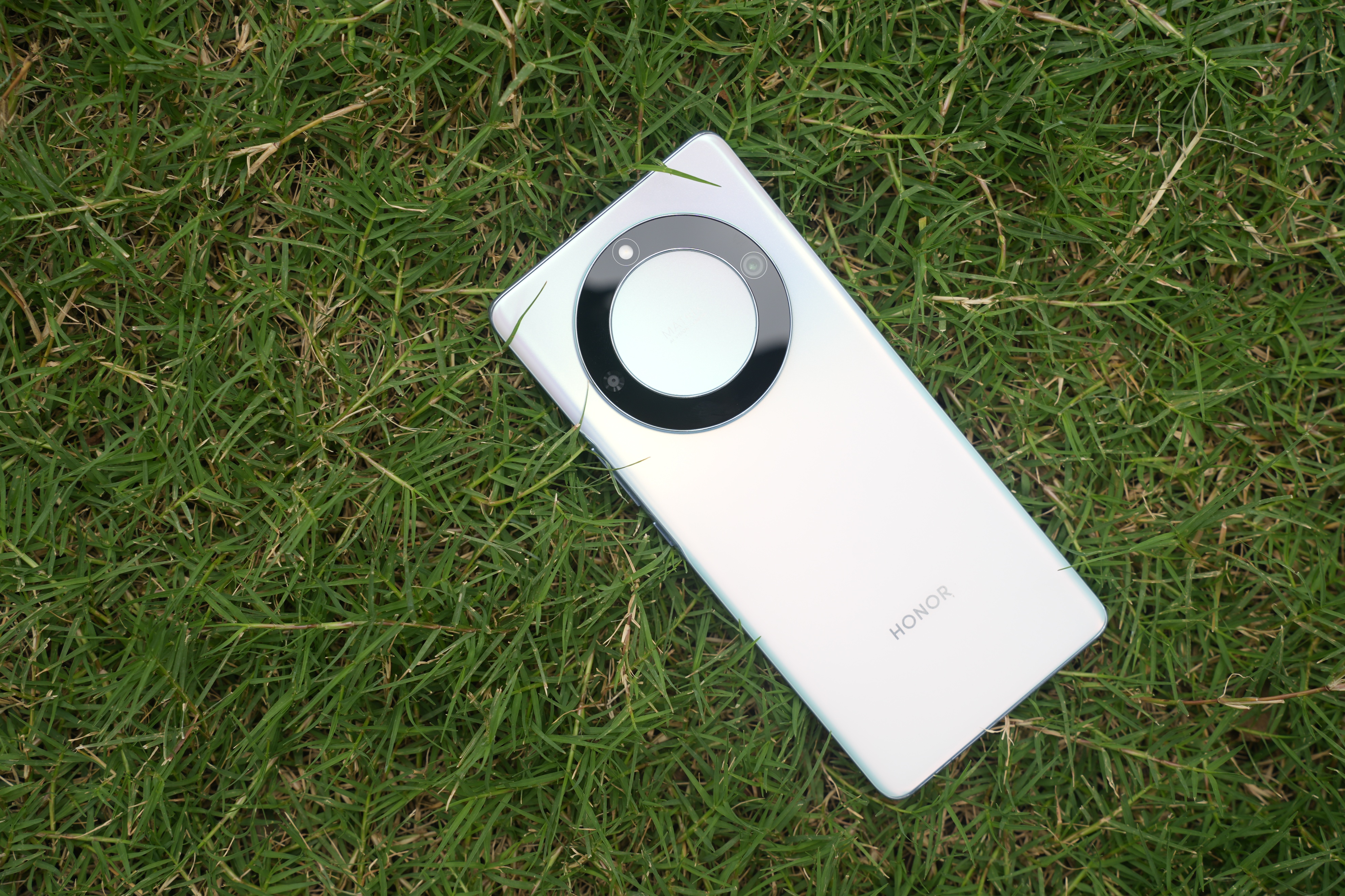 现在很多手机都不可以刷机了,现在手机为什么不给刷机了