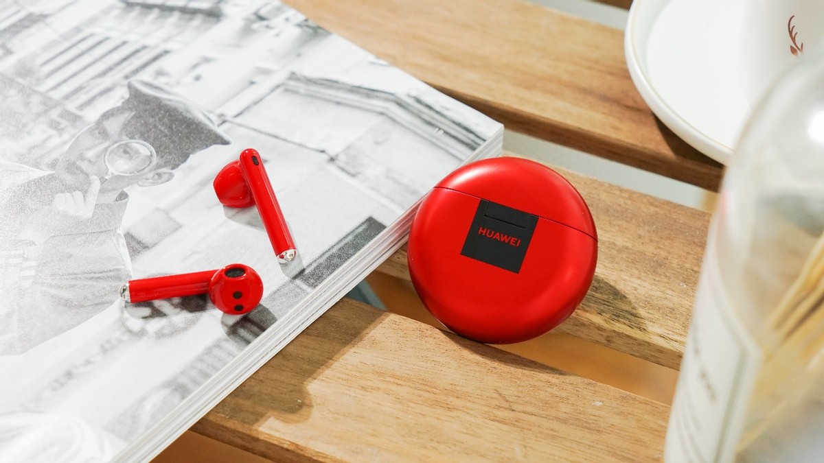 全国爱耳日来了，几个耳机清洁技巧拯救你的耳朵