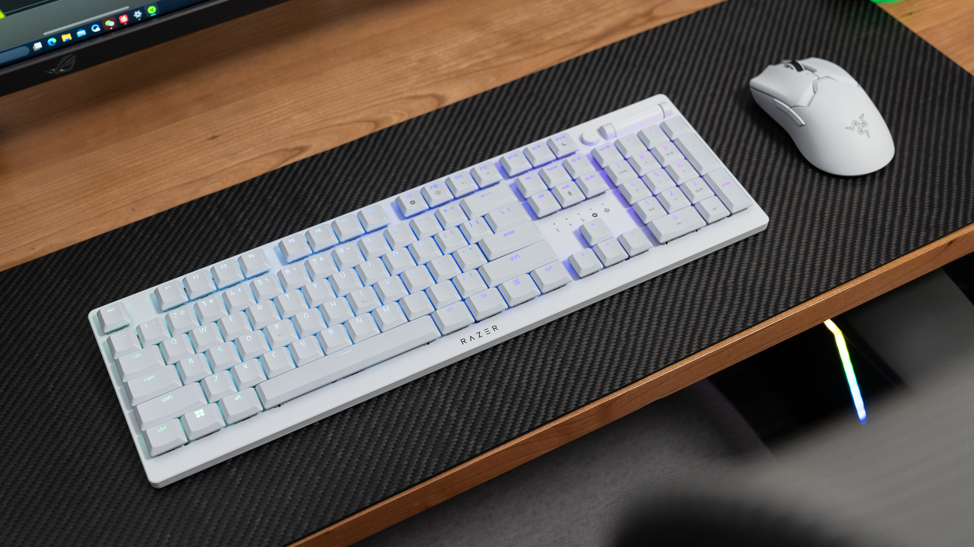 雷蛇v2键盘金蝎,雷蛇噬魂金蝎v2键盘的缺陷有哪些