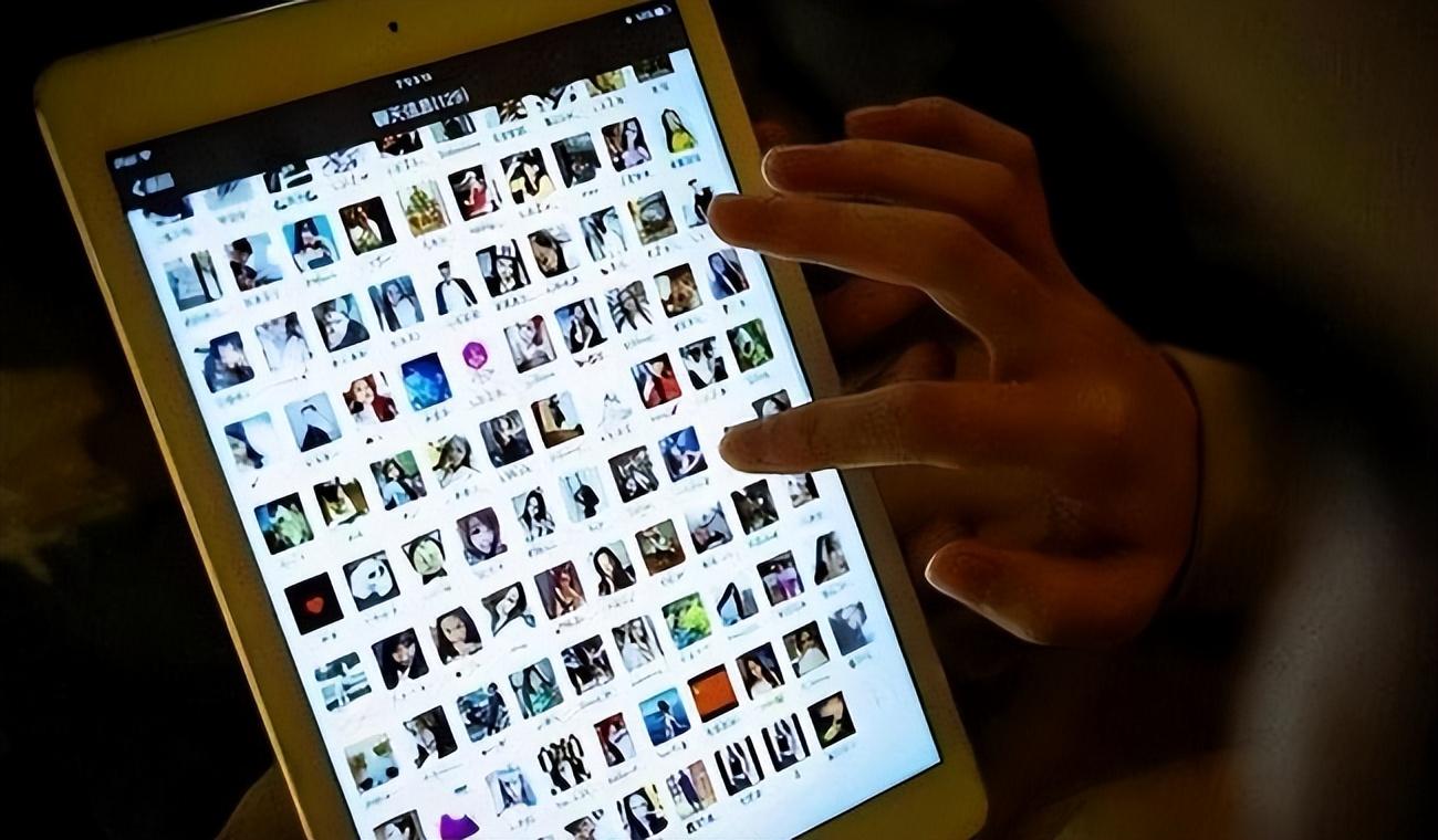 内蒙“白富美”涉嫌淫乱被警方抓获，声称他们7人都是我男朋友！