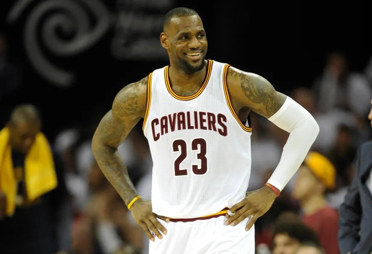 最强nba六个詹姆斯实力排名,最强nba四个詹姆斯哪个最厉害