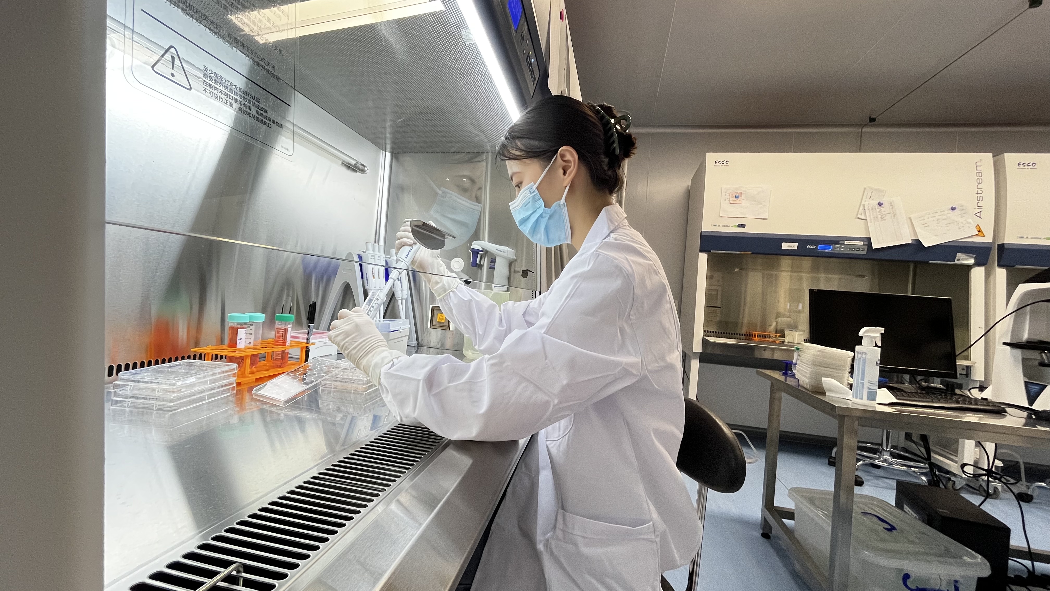 挑战“卡脖子”难题探路传染病防疫前沿