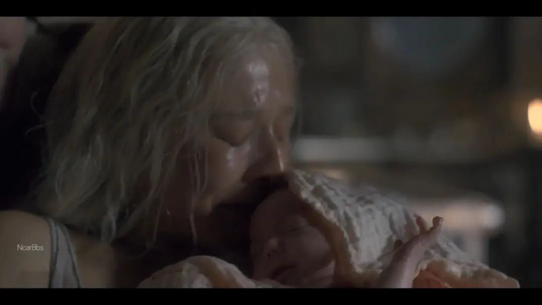 《龙之家族》E06：分娩就是战场