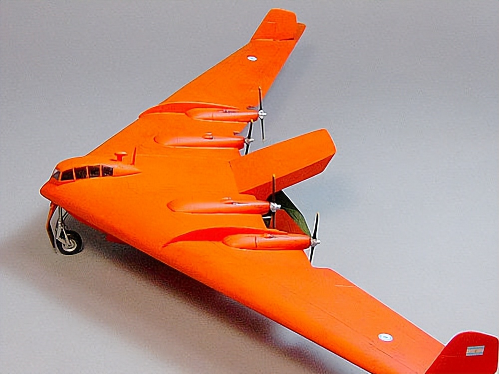 有趣的飞行器18-运水果的科幻大飞翼