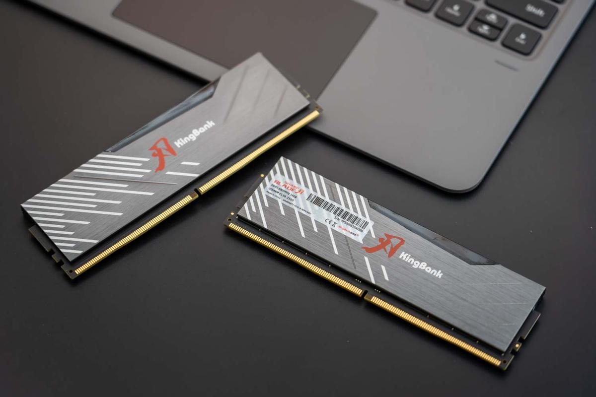 金百达黑刃ddr5,金百达黑刃ddr56000可以超频吗