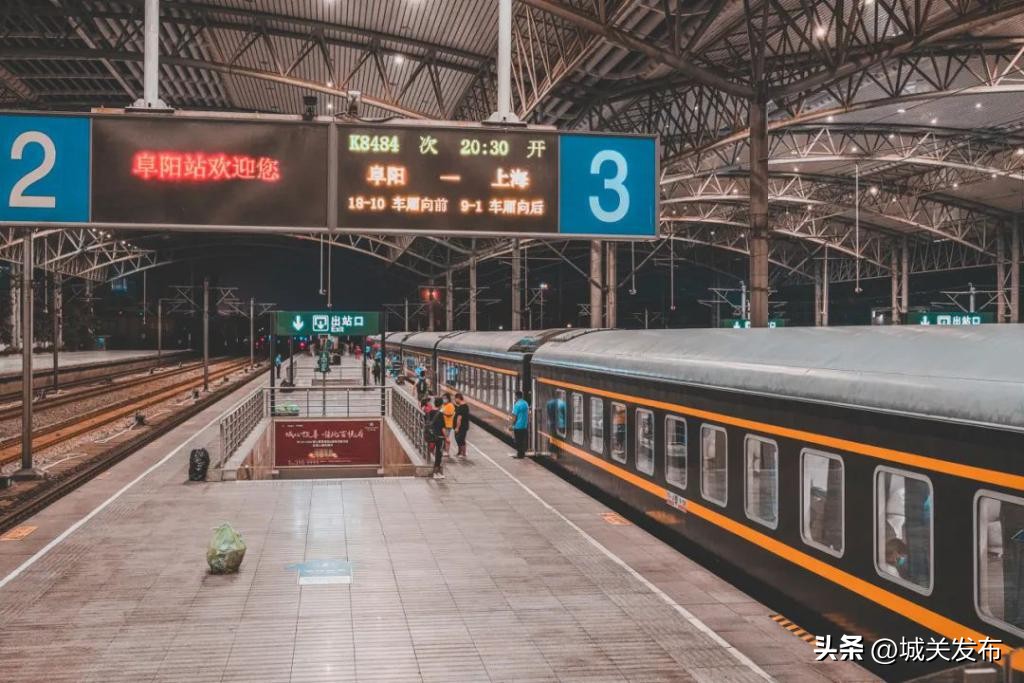 高铁盒饭为什么那么贵,高铁盒饭为什么又难吃又贵