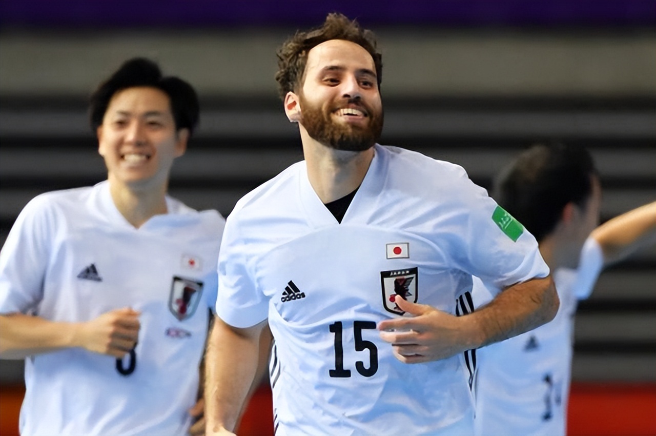 亚洲锦标赛足球国足2:3韩国,亚洲足球赛事2023