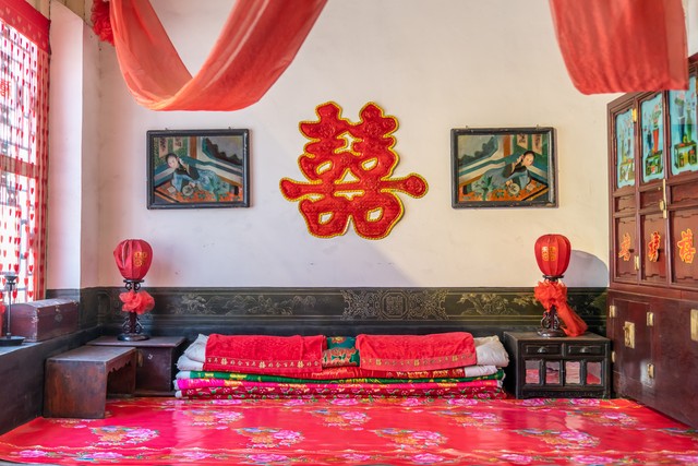 情人节父母的故事,情人节跟父母怎么过才有意义呢