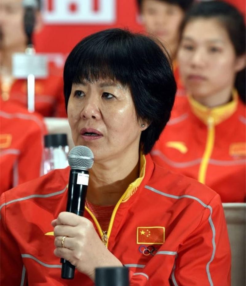 现实中的郎平和夺冠中的郎平,郎平为什么被称为传奇人物